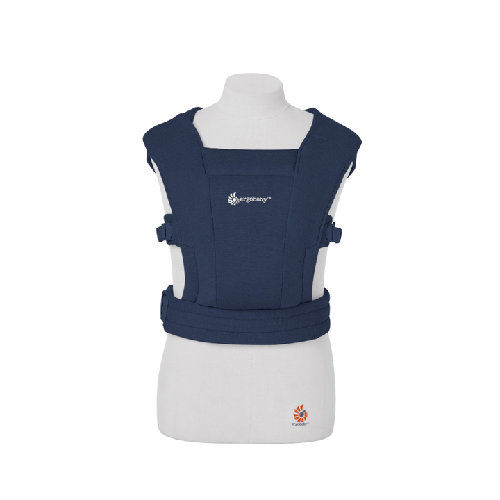 Ergobaby Embrace Newborn Baby Carrier – Soft &amp; Lightweight Fabric, Ergonomic “M” Position and Head Support, Adjustable Waistbelt &amp; Cross Straps, 3 Carry Positions, Easy to Use, 3-11 Kgs, Birth to 12 Months, Midnight Blue